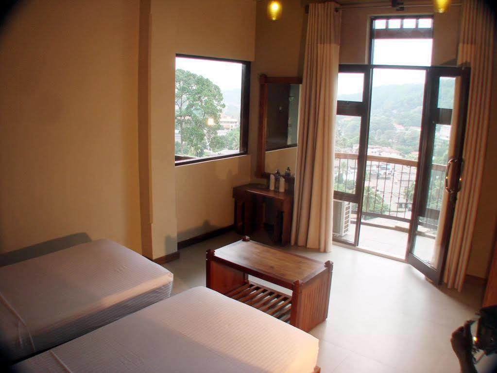 Piumara Residence Kandy Dış mekan fotoğraf